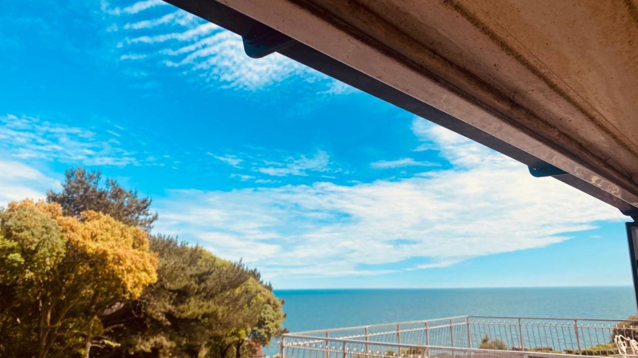 דוליש Family Marine Apartment With Sea View מראה חיצוני תמונה